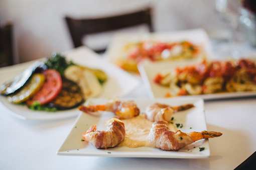 8 Best Places for Appetizers in Nevada!