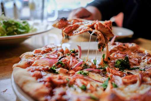 Best Pizza in Nevada: Our 9 Favorites!